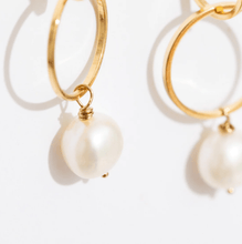 Load image into Gallery viewer, Klein Earrings
