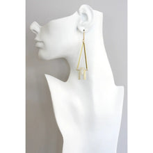 Load image into Gallery viewer, Mother-Of-Pearls and Brass Geometric Earrings
